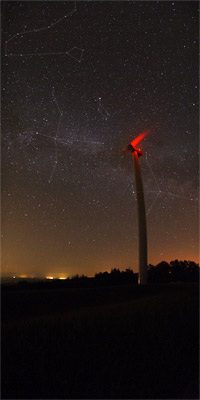 Draco, Lyra, Cygnus, Aquila and a wind turbine