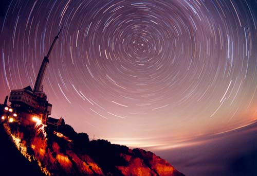 L'antenne du Pic du Midi s'incline