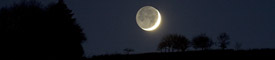 La Lune sur la colline