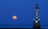 La Super Lune et la Perdrix